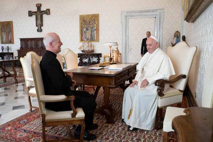 El Papa Francisco recibe al defensor de les católicos LGBT