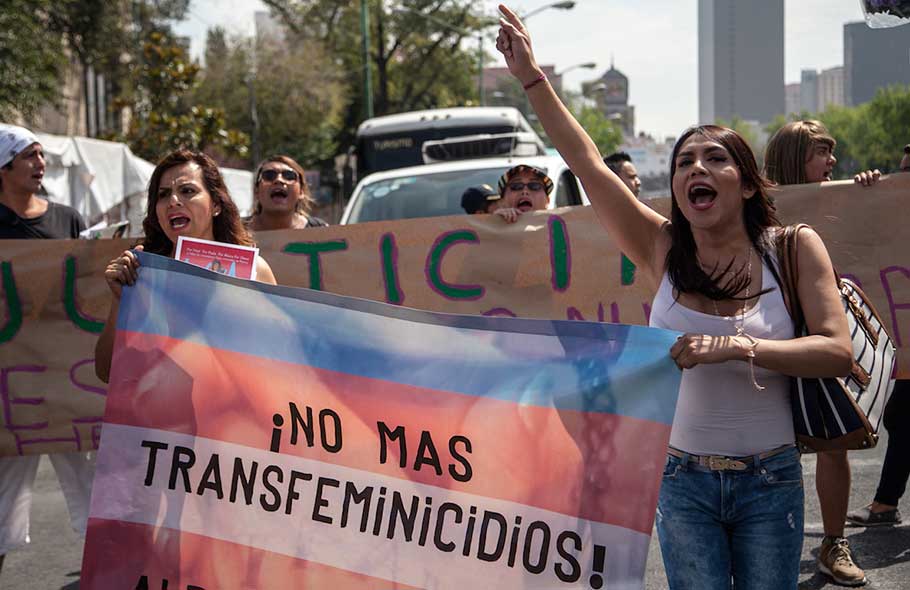 Mujeres trans de Toluca se sumaron a #UnDíaSinMujeres 2020