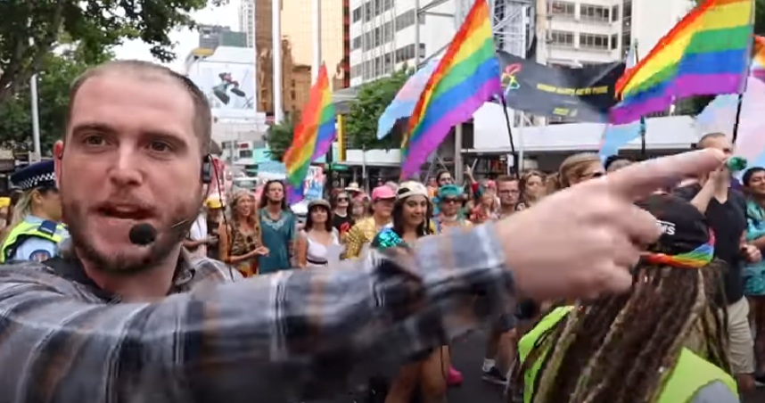 Grupo evangélico con discurso de odio y hostigamiento llega a México