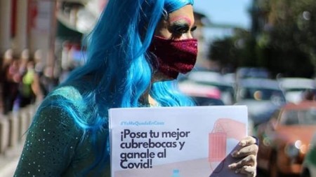 Drag queens: «Pónganse chingón con el cubrebocas»