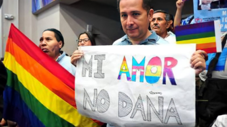 Sonora, el estado 24 en aprobar el matrimonio igualitario