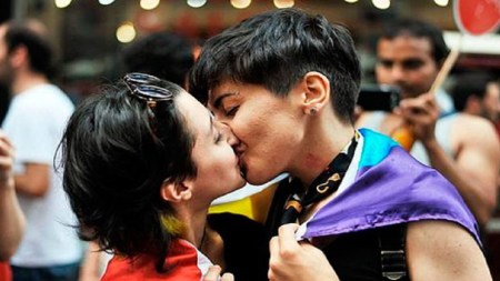 Jalisco aprueba matrimonio igualitario