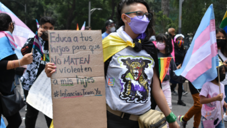 Entre Franjas: «El odio persiste porque es permisible» por Jazz Bustamante Hernández