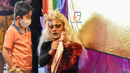 Texas: «que drags queens no se acerquen a los niños»