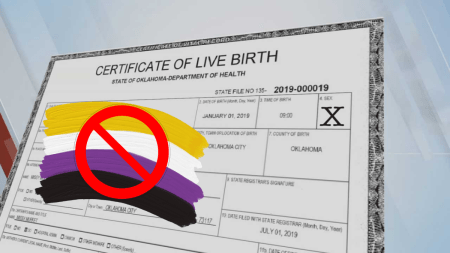 Oklahoma, el primer estado en prohibir actas de nacimiento no binarias