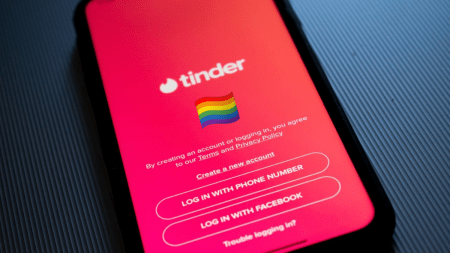 Tinder activa función para proteger a la comunidad en países antiLGBT
