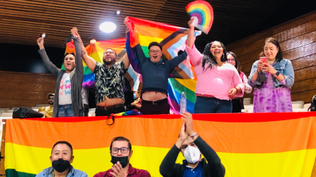 Hidalgo prohíbe las terapias de conversión