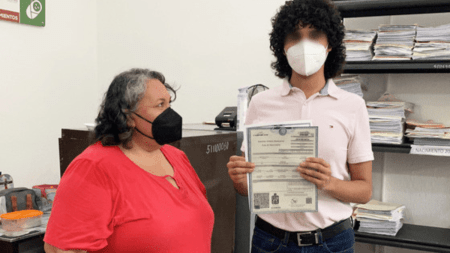 Tabasco emite su primera acta no binaria