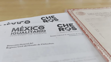 Chihuahua emite su primera acta no binaria